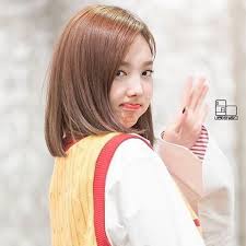 Q Are You A Fangirl Or Fanboy A Fangirl How About You Tags Nayeon Nayeonii Twice Mina Sana Momo Tzuyu Dahyun Nayeon Im Nayeon Kpop Girls