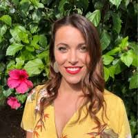 Erin Cain's Instagram, Twitter & Facebook