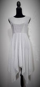 Black And Blue Or White And Gold Dress Explained Ropa De Danza Brillo En La Oscuridad Dance Garments Praise Dance Dresses Dance Dresses