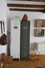 Spindschrank hier günstig kaufen mit möglichen zubehör: Der Spind Mobel Mit Industrie Charme