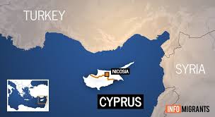 Η κύπρος απολαμβάνει ένα μεσογειακό κλίμα με μακρά, ξηρά καλοκαίρια από τα μέσα μαΐου έως τα μέσα οκτωβρίου και ήπιους χειμώνες από τον δεκέμβριο μέχρι τον φεβρουάριο, περίοδοι οι οποίες διαχωρίζονται από δύο. Sent Back 56 Migrants Were Refused Entry To Cyprus At The Weekend Infomigrants