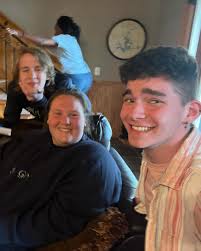 Aiden Ray (@div15alkeyclub) • Instagram photos and videos