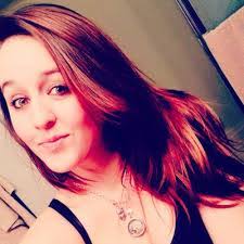 Lauren Holsinger's Instagram, Twitter & Facebook