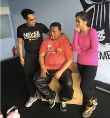 Jadikan sari yanti dan kolin abdullah sebagai caller. Ramai Terkejut Sari Yanti Berseluar Ketat Semasa Jogging Patutlah Jep Jatuh Hati Fuhh Badan Memang Solid Anak Dara Pun Kalah Lagi Memo Viral