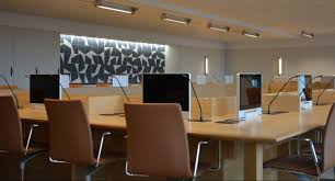 Finden sie die besten hotels in nanterre, frankreich. Neuer Konferenzraum Von Cpam Mit Funktionalen Ah2 Monitoren