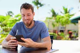 Whether dating apps are causing a dating apocalypse or are merely the easiest way to get a date, there's no denying these tools have been total gamechangers in the dating scene within the last. Top 5 Reasons Dating Apps Are Bad For Your Life