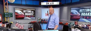 In the last six months, musk's company has gained over 130%, while bitcoin has a negative. Jim Cramer Tsla Tesla Bitcoin Comparison Teslarati