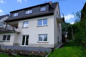 Nach angaben der polizei werden noch 50 bis 60 menschen vermisst. Expose Einfamilienhaus Mit Einlieger Oder Ferienwohnung