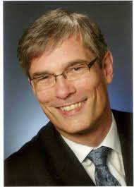 Martin roesch founded sourcefire in 2001 and serves as its chief technology officer. Datei Martin Wagenleiter Roesch 861x1200 Jpg Wikipedia