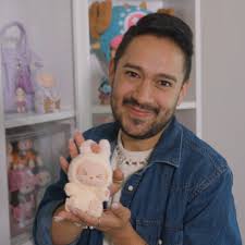 I quit my job to collect Labubus