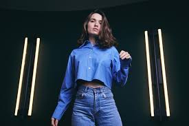 Zoe Moore - NILS SCHWARZ PHOTOGRAPHY