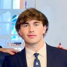 Eric Facey's Instagram, Twitter & Facebook