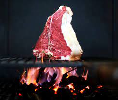 Buy fiorentina football shirts and merchandise from the official fiorentina online store. Bistecca Alla Fiorentina Steak Genuss Pur In Der Toskana