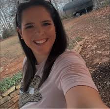 Is there a cleaner available for a 1,400 sqf 3 bed two bath home in Easley,  SC today?