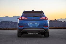 2020 hyundai tucson vs santa fe performance features. 2017 Hyundai Tucson Exterior Photos Carbuzz