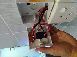 Dengan memasang sendiri anda bisa menghemat biaya pemasangan. Kerja Kerja Menukar Suis Water Heater Zeizan Engineering Facebook