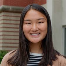 Great to catch up Macro undergrad alums Rachel LeBlanc and Akinola  Akinbote, both doing graduate work here in Barcelona.