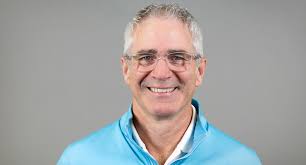 Pastoral Staff Staff & LeadershipPastoral StaffMinistry LeadersSupport  StaffEldersDeacons