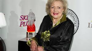 She was the only child to her parents, christine tess and horace logan white. Betty White Star Der Show Hot In Cleveland