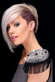 To wear this hairstyle, you need to shave your side hair very short. 48 Hair Makeup Ideas Hair Styles Hair Makeup Womens Hairstyles