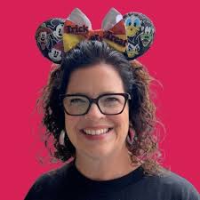 Jenny Stauffer ✨ Disney & Universal Planner (@jollyholidaywithjenny) •  Instagram photos and videos