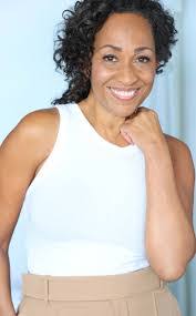 Gabrielle Lee's Instagram, Twitter & Facebook