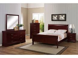 Crown Mark Louis Philip Collection Cherry B3850 Bedroom Set Savvy Discount Furniture Rooms To Go Furniture King Bedroom Sets Bedroom Sets Queen