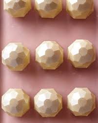 Pin By Francisca Yus On Lovely Little Weddings Edible Luster Dust Chocolate Trifle Desserts Chocolate