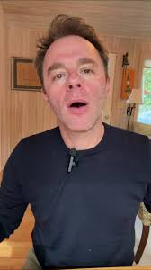 I’ve sat through hundreds of startup pitches, and most fail in the first 60  seconds. Why? Because the founder tries to cram their life’s work into one  breathless monologue. The story gets lost, and…