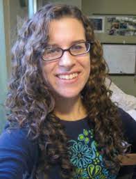 Try it on a twist out, braid out and so much more! How To Put Curly Hair In A Pineapple For Second Day Hair 8 Steps