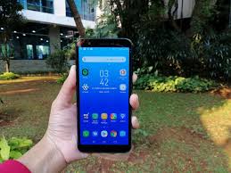 ASUS ZenFone Live L2, Kelas Pemula ...