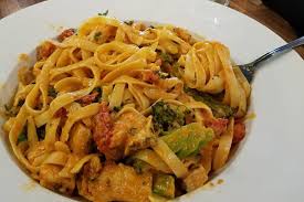 The restaurant is huge and is a hot spot for both lunch and dinner, served every day of the week. Rosti Tuscan Kitchen Santa Monica Menus And Pictures