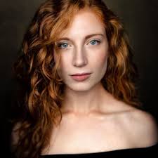 Daisy Porter (@DaisyPorts)