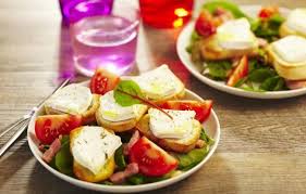 Salade De Chevre Chaud Aux Allumettes Recette Salade Chevre Salade De Chevre Chaud Recette Salade