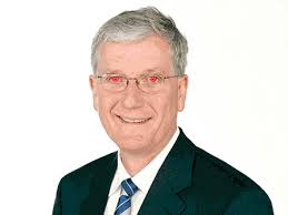 7 Reasons Robert George Dylan Willis MBE Scares Me