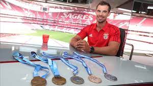 Depois do bronze de sábado, fernando pimenta, canoísta do benfica, ganhou, neste domingo, nova medalha de bronze, desta vez na prova de k1 5000 metros na taça do mundo que decorre na hungria. Fernando Pimenta Canoagem Benfica Entrevista Btv Sl Benfica
