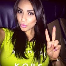 Denise Duron's Instagram, Twitter & Facebook