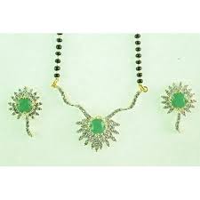 Best 22k gold mangalsutra online with a more reasonable range. Buy Karp 24k Gold Plated Mangalsutra Online Looksgud In