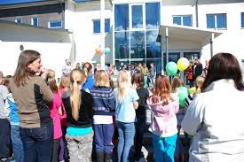 I kvarnsveden bor 4 500 personer. Klass 6b Kvarnsvedens Skola I Svenska Kunskapsforlaget Facebook