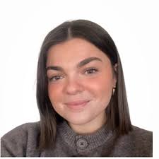 Déjà la fin d'une belle aventure… Après 6 mois en immersion dans l'univers  de l'Olympique Lyonnais, mon stage en tant qu'assistant chef de projet  événementiel s'achève. J'ai eu la chance de… |