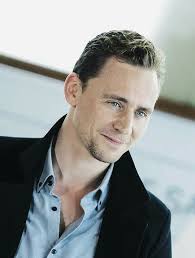 Tom hiddleston nasce a westminster, londra, dalla madre diana patricia (nata servaes), ex manager teatrale e direttrice di scena, e dal padre james norman hiddleston, un fisico. Pin By Sarah Burkart On Tom Hiddleston Tom Hiddleston Loki Toms Cool Kids