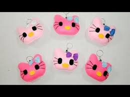 Cara Membuat Gantungan Kunci Hello Kitty Dari Kain Flanel Youtube Hello Kitty Kain Flanel Kain