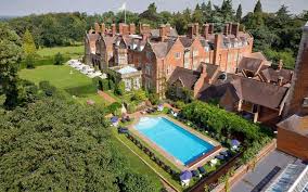 Cool Off At One Of Britain S Best Hotels With Outdoor Pools England Houses Wedding Venue Ideas England Outdoor Pool