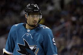 His father, perry was an amateur boxer and hockey player. L Attaquant Evander Kane A Declare Faillite La Presse