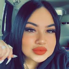 Something about RED 💋 LIPSTICK just… 😉 SanAntonio #SATX #TexasCheck