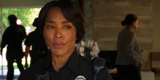 Athena's 9-1-1 Season 8 Story Exposes The Harsh Reality Of Angela Bassett's  Time In The Show