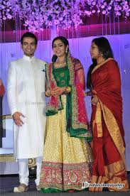 Aan Augustine At Samvritha Sunil Wedding Reception Stills 381374 The bridegroom had been the choice of her parents and thus the marriage has been an arranged one.