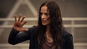 5 Reasons To Watch Syfy'S Van Helsing | Fanfare