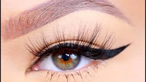 Fine point tip eyeliner brush gives better results in achieving winged eyes. How To Do Winged Eyeliner The Easiest Ways Best Liquid Eyeliner Tutorials