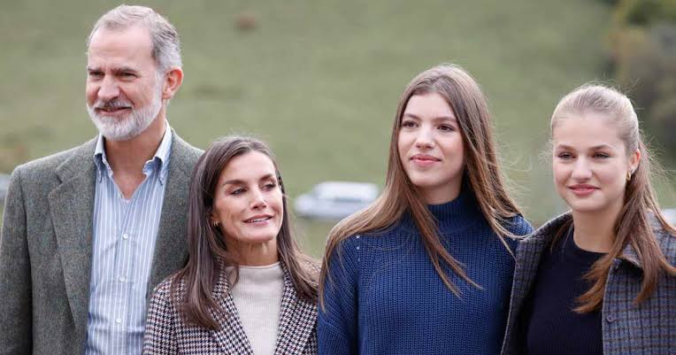 Los Reyes Felipe VI y Letizia se unen a la Princesa Leonor y acompañarán a  la Infanta Sofía en su primer discurso oficial